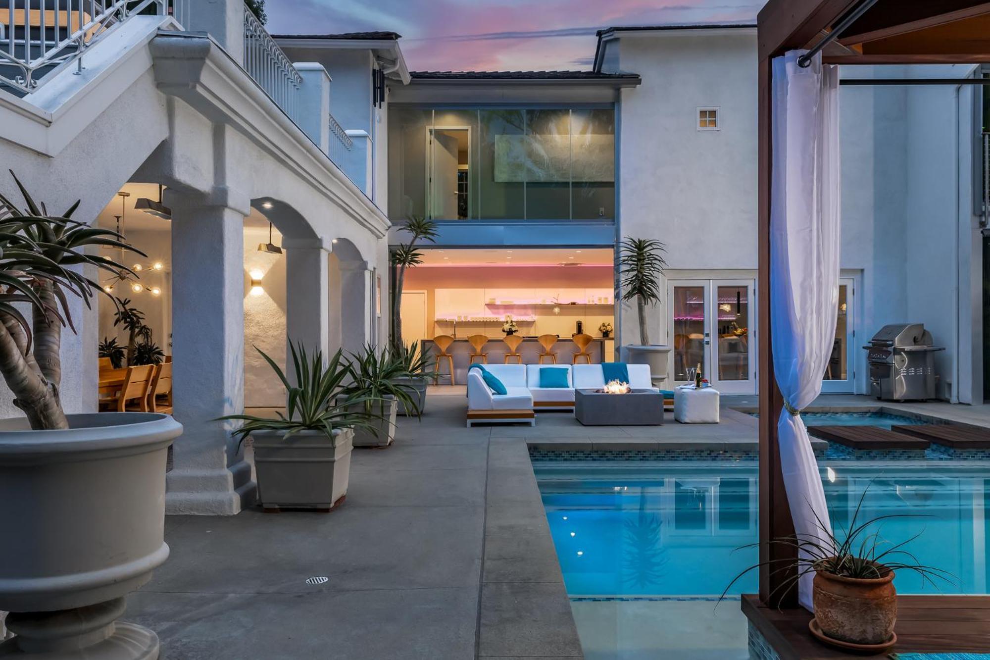 Villa Cypress Chateau Luxury Vacation