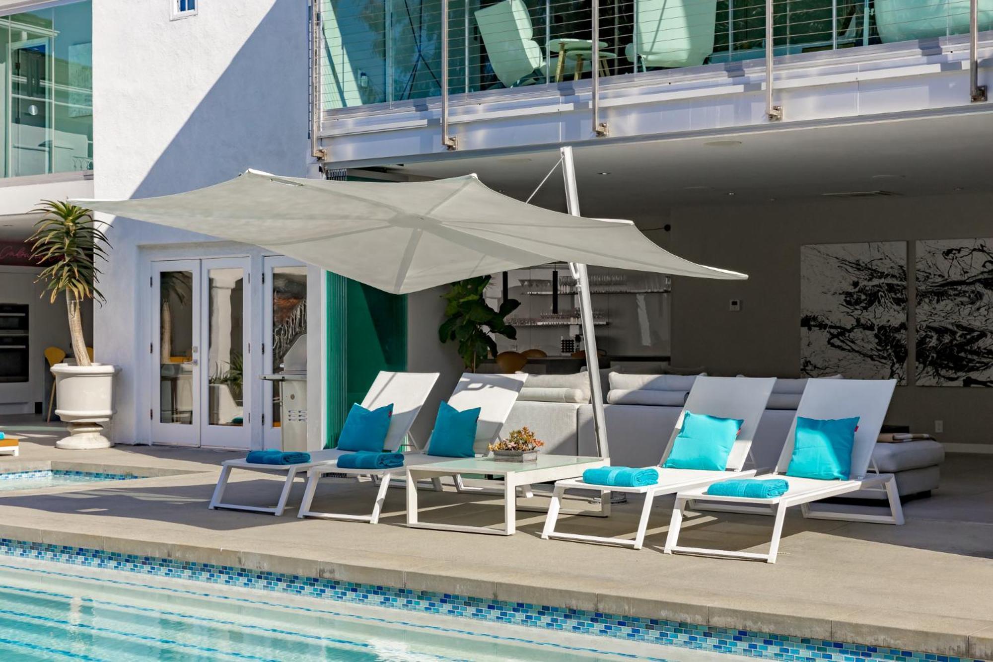Cypress Chateau Luxury Vacation Villa *