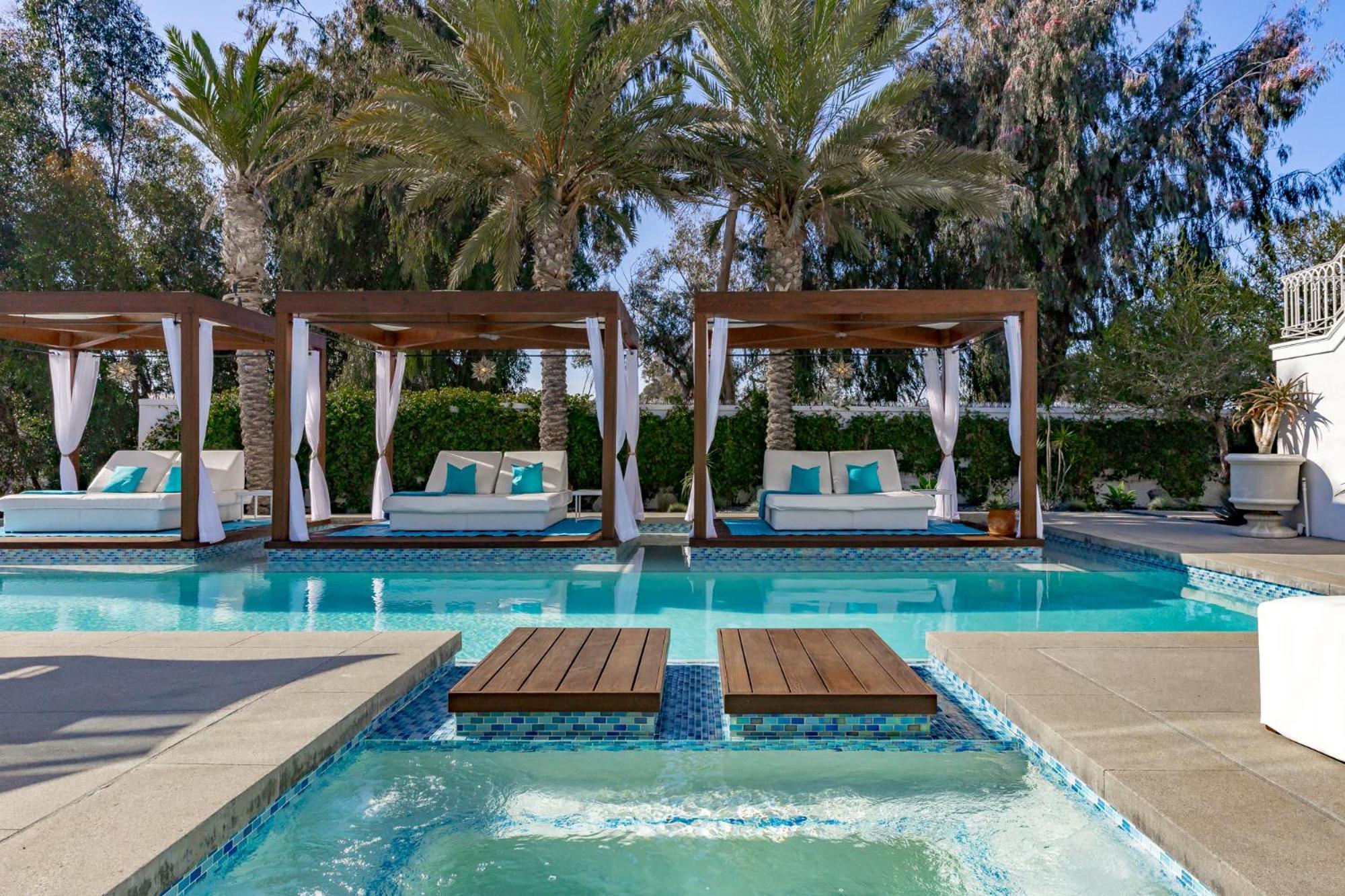 Cypress Chateau Luxury Vacation Villa *